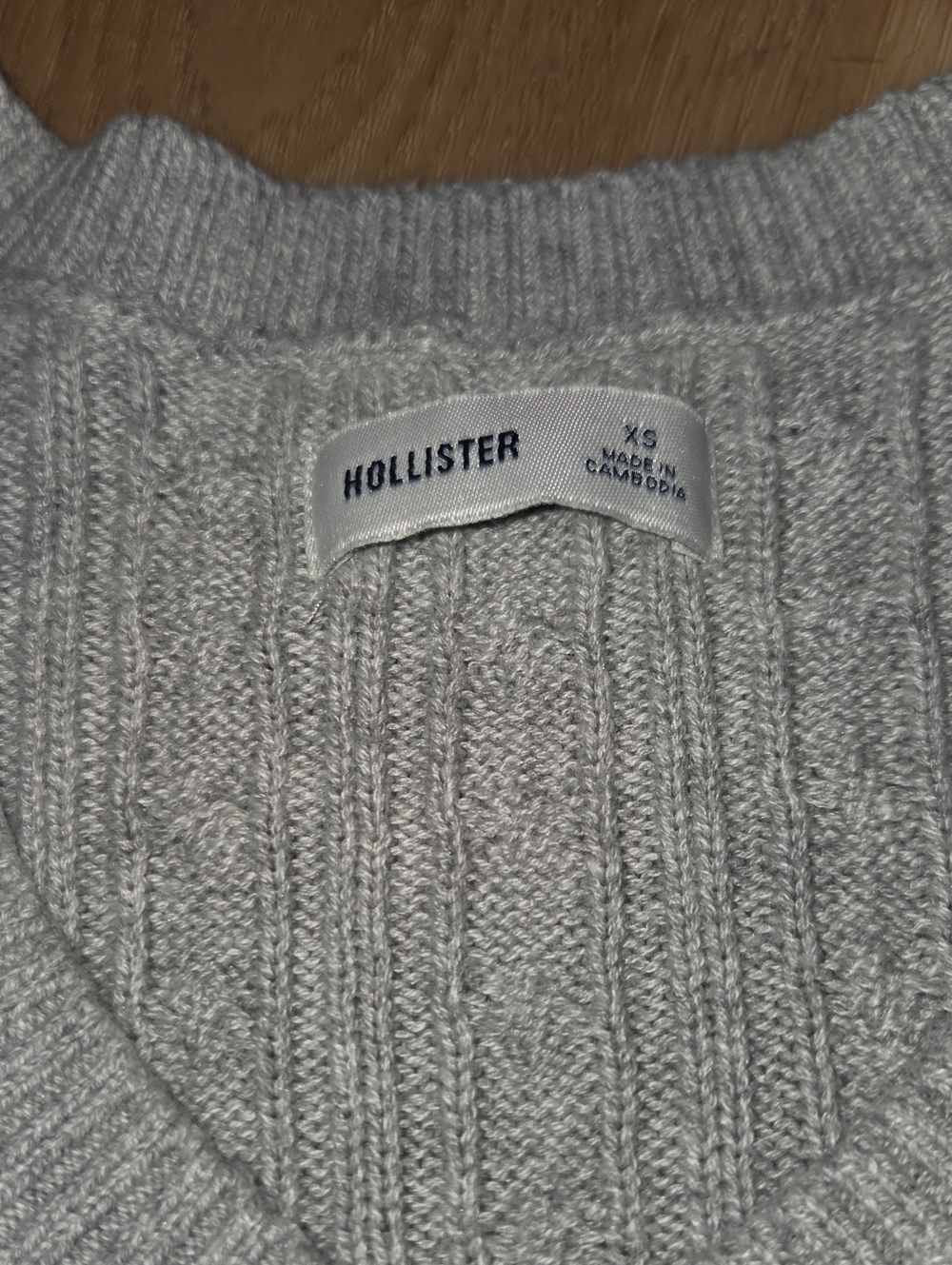 Y2K HOLLISTER SWEATER SZ XS - Picture 3 of 5
